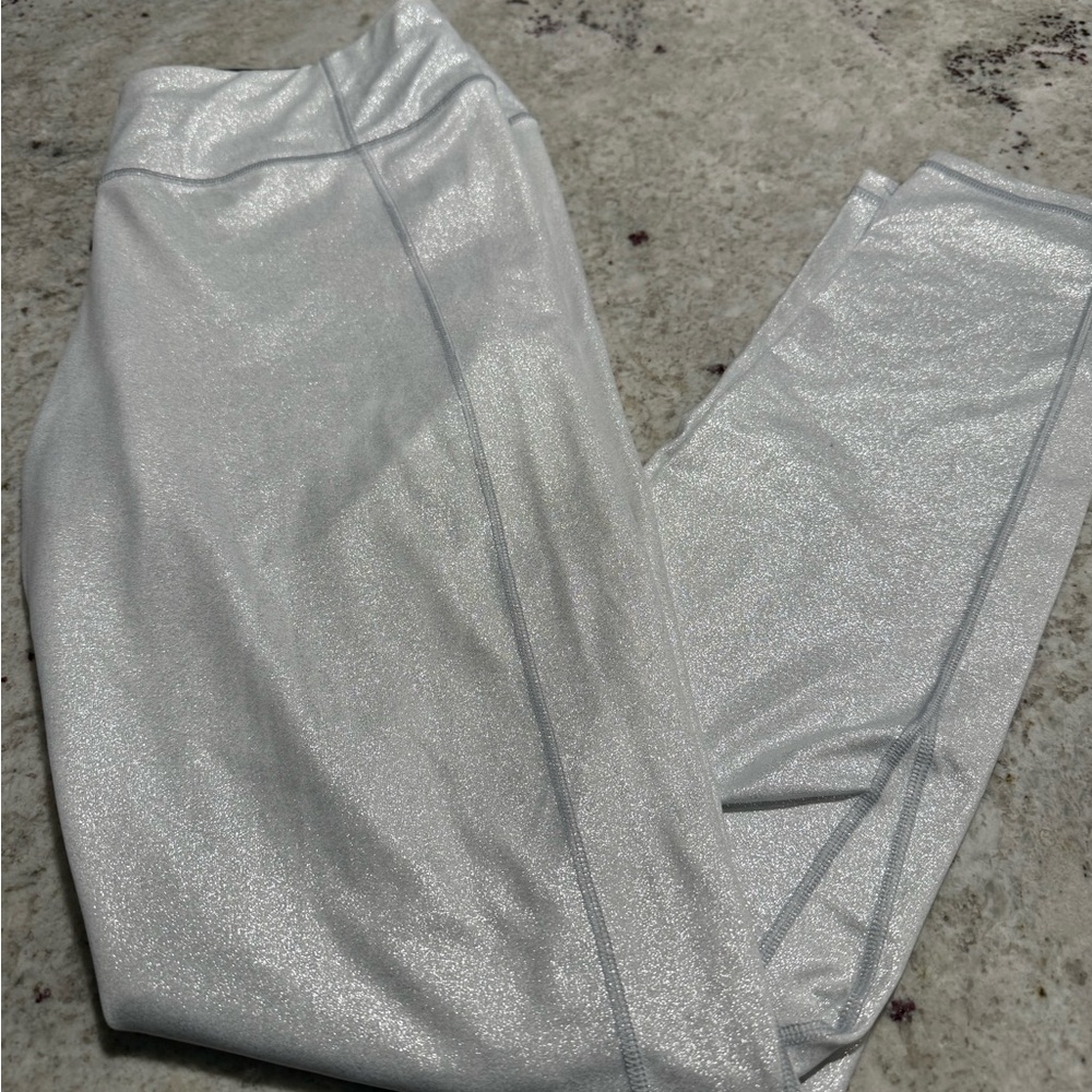 VSX Knockout Shimmer White Holographic Leggings – Women’s Large/Long